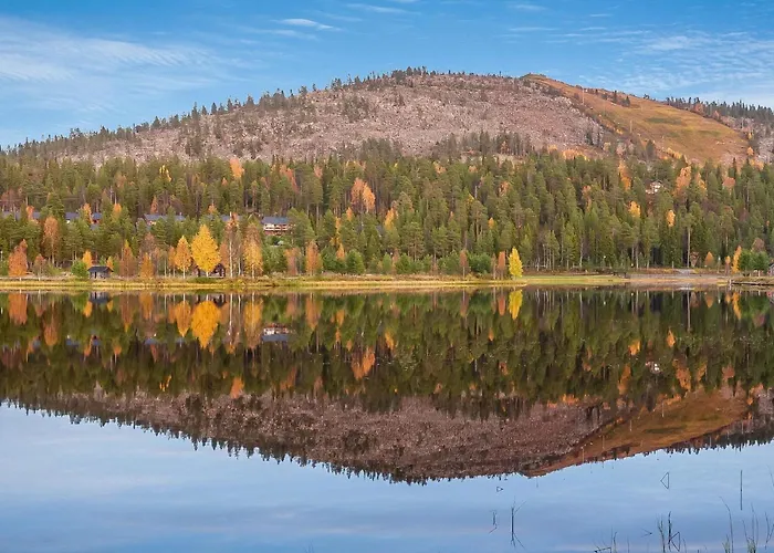 Sallanhelmi E2 By Interhome *